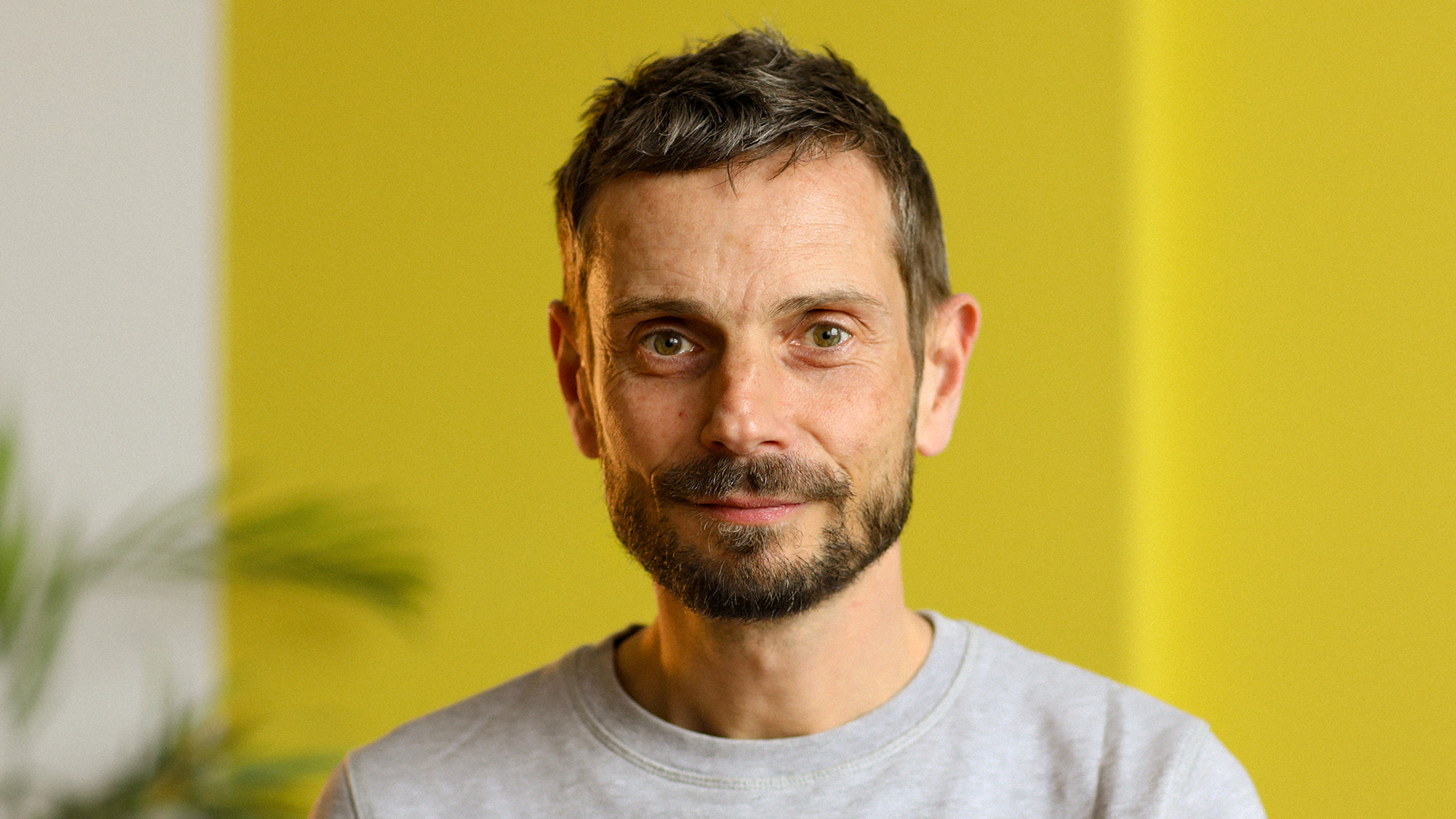 Davie CEO Bright Signals