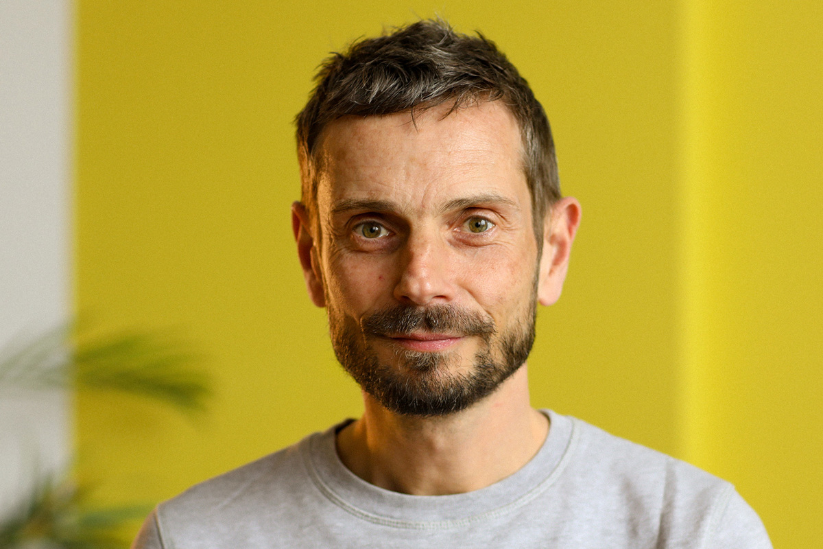 Davie CEO Bright Signals